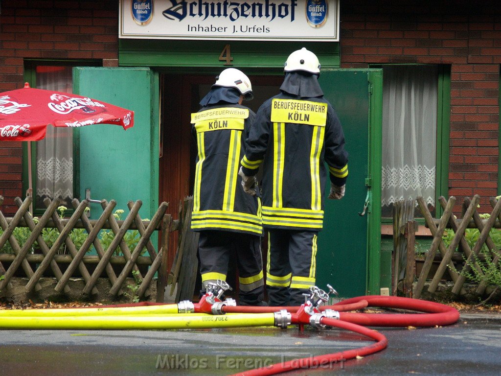 Brand Schuetzenhof Neusser Landstr P6615.JPG